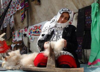 بانوی گلستانی به عنوان نخستین زن ایرانی درگنجینه زنده بشری ثبت شد