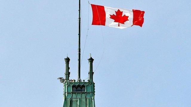 کانادا نیمی از کارکنان سفارتش را از کوبا خارج می نماید