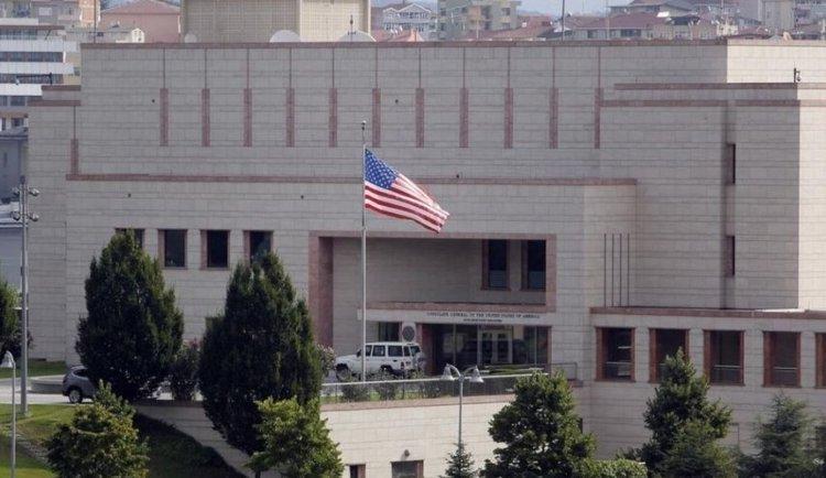 اصابت 2 موشک به نزدیکی سفارت آمریکا