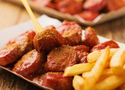 تور ارزان آلمان: طرز تهیه سوسیس کاری؛ معروف ترین غذای خیابانی آلمان